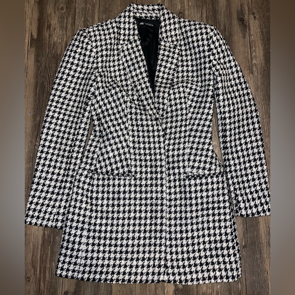 Stylish Black and White Houndstooth Dress